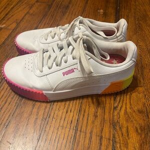 Girls Puma Tennis Shoe Size 5.5